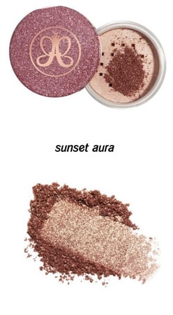 بودرة هايلايتر من انستازيا