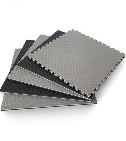 ارضيات نادي فوم