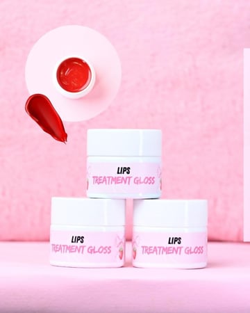 معالج الشفاة . ملمع ومغذي . الاحمر وتدرجاته 20مل