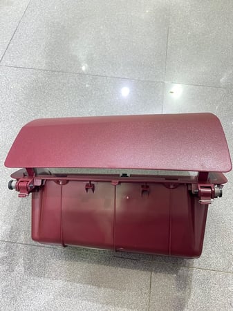 درج كامل هايلوكس عنابي