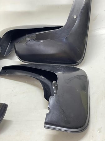 طقم نسافات كامري 2003-2006 تايواني