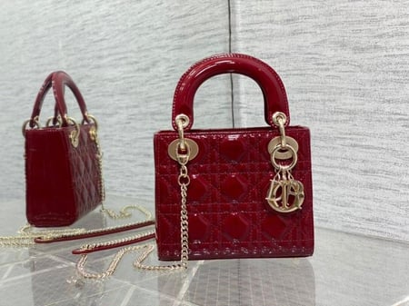 شنطة ديور ميني ليدي احمر