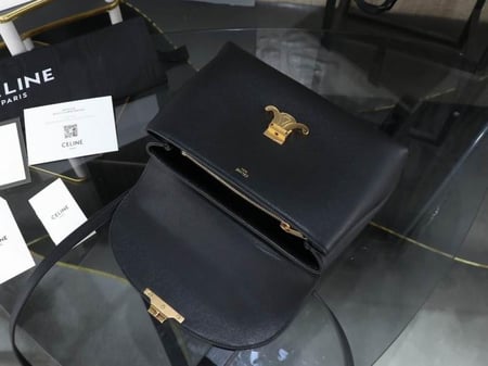 شنطة سيلين اسود