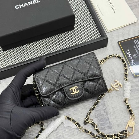 ميني والت تشانيل اسود