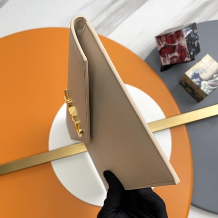 شنطة سان لوران بيج