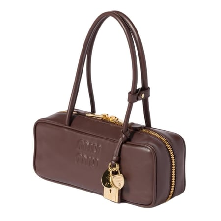 شنطة ميو ميو بني