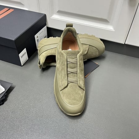 حذاء زينيا تربل ستيتش أخضر