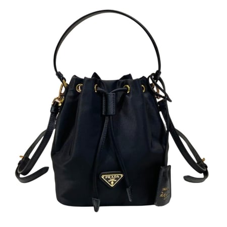 شنطة برادا اسود