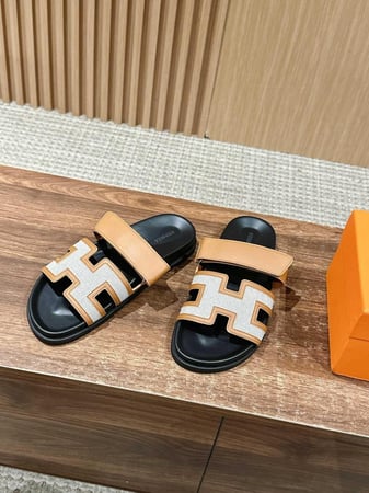 ايرميز صندل بيج فاخر