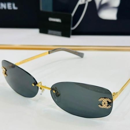 نظارة شانيل جولد تاتش