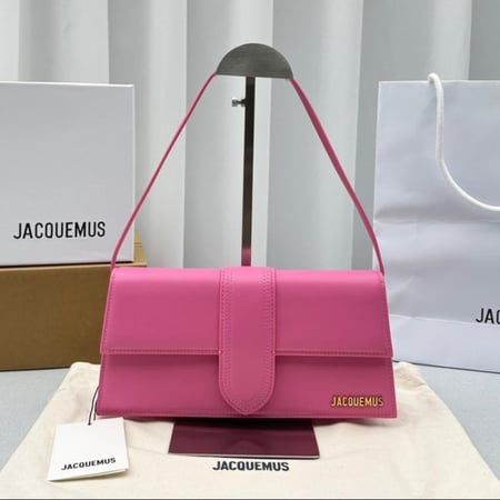 شنطة جاكومس