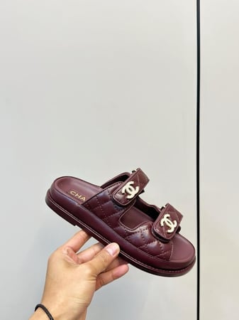 شانيل صندل برغاندي