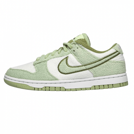 حذاء نايكي اس بي دانك ابيض و اخضر من متجر سواقيو