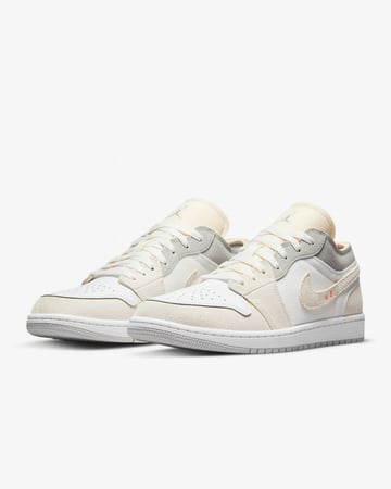 حذاء نايكي اس بي دانك ابيض و رمادي من متجر أحذية سواقيو