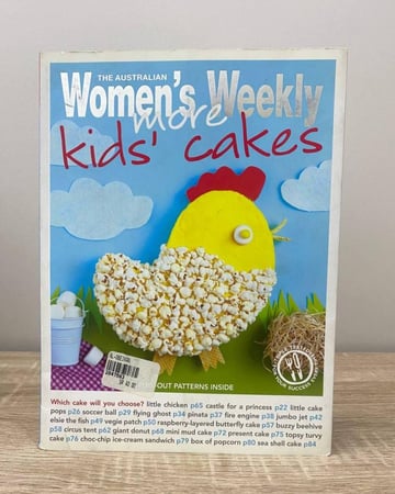 More Kids  cakes (Australian Women's Weekly) الصفحات: 119 صفحة