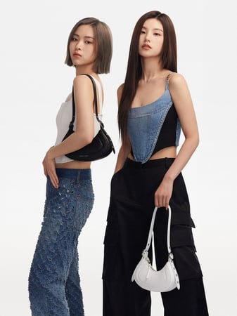 حقيبة تشارلز آند كيث - صغيرة 2302241