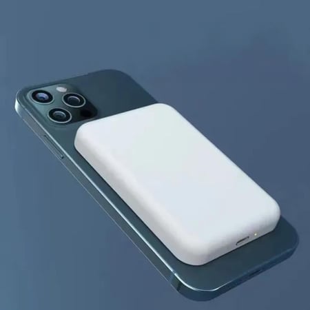 باور بانك شاحن ايفون لاسلكي مغناطيسي مع ستاند مدمج 5000 مللي أمبير