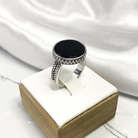 خاتم فضة ملكي دائري منقوش - اسود اونكس