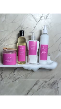 مجموعة Honeymoon - مون قيرلان