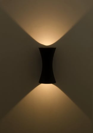 انارة جدارية PF8005-10 جرم اسود المنيوم روسلين