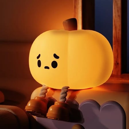 مصباح ليلي بتصميم يقطين