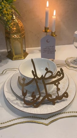 طقم مفارش طاوله 6 اشخاص