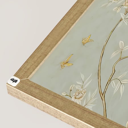 لوحة جدارية تصور اغصان مزهرة وطيور