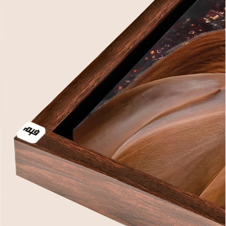 لوحة جدارية كانفس خيل بخلفية زخارف