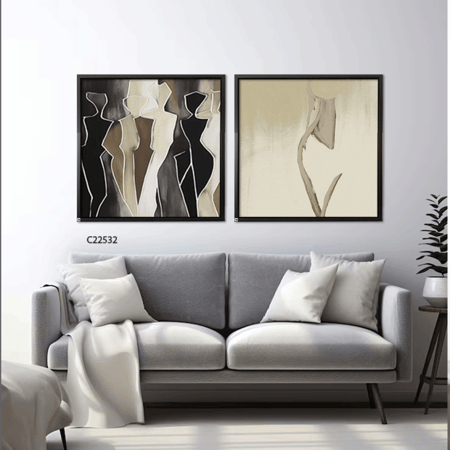 لوحة جدارية  كانفس تصور وردة مع أشخاص بتدرجات الرمادي والبني مع الأسود.