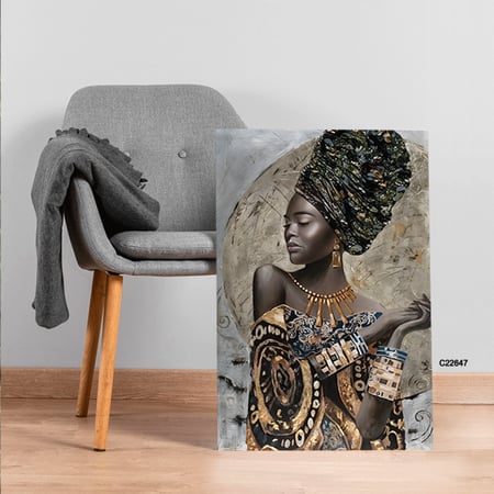 لوحة جدارية امرأة افريقية ترتدي ملابس تقليدية
