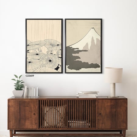 لوحة جدارية كانفس تجسد جبل الفوجي ومظلات تقليدية ورقية يابانيه بتدرجات البيج والبني