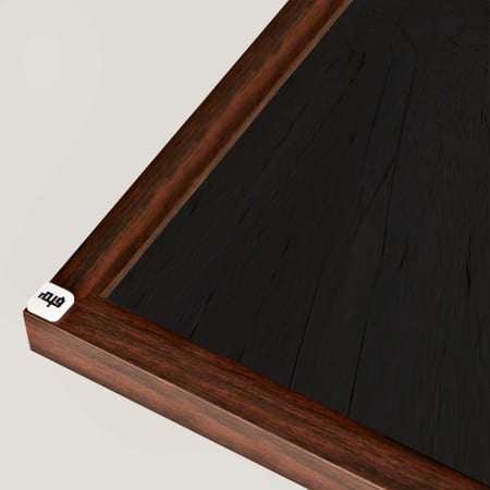 لوحة جدارية كانفس تحتوي على اسماء الله الحسنى بالخط الكوفي المربع بتدرجات البيج والاسود