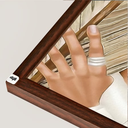 لوحة جدارية كانفس فتاة برداء أبيض بخلفية نقوش سجاد