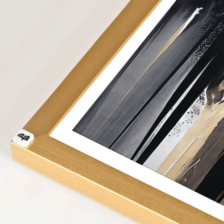 لوحة جدارية كانفس تجسد الوان متداخلة بتدرجات الاسود والبني والابيض والذهبي