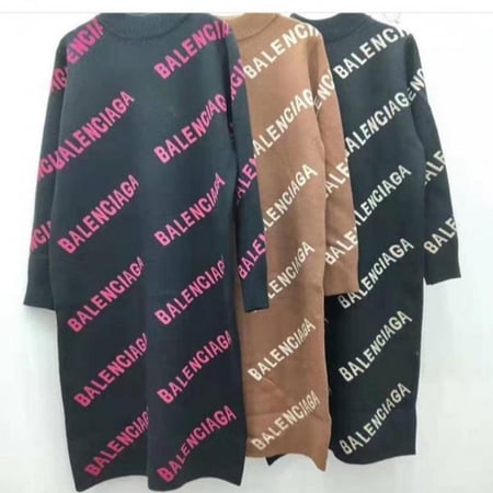 فستان بلانسيقا محبوك من الصوف الرائع متوفر اللون الاسود هاي كواليتي