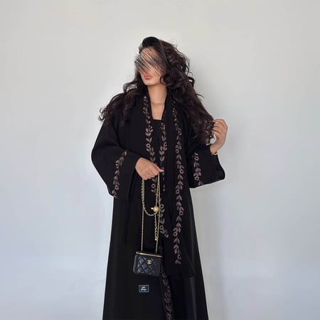 عباية قماش كتان نص كلوش مطرز بني