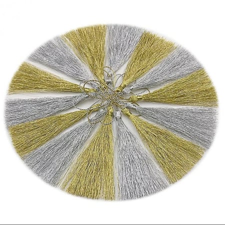 كتل قصب ذهبي وفضي