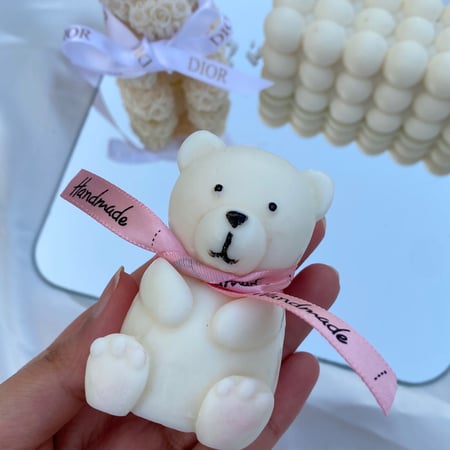 شمعة الدب حجم وسط