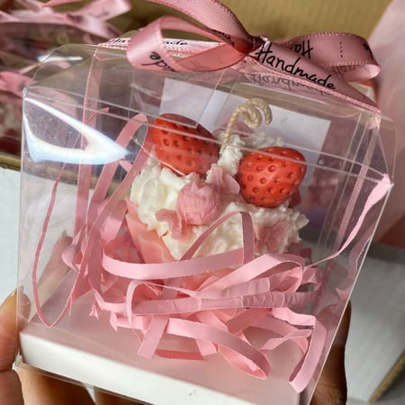 شمعة الكب كيك بثيم التخرج