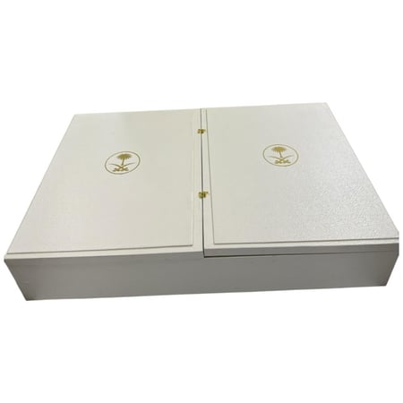 صندوق للأهداء 3 دلال 3 أباريق مبخر مع سيف