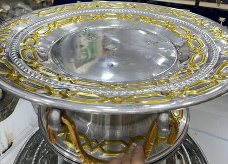 صينية الفواكه + التمر + الحلى الدائرية