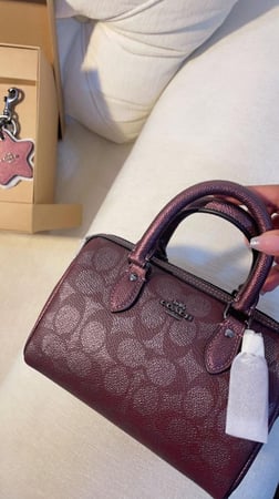 طقم شنطه كوتش