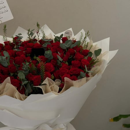 باقة ورد أحمر فاخر
