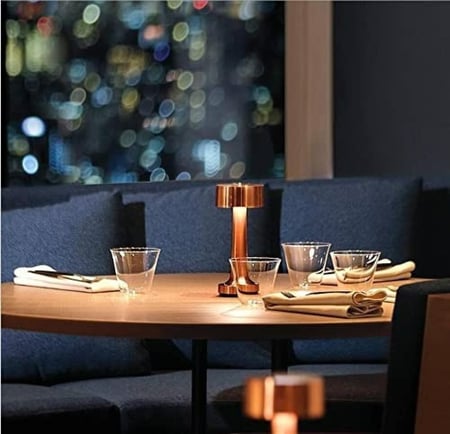 ابجورة اضاءة LED لاسلكية بثلاثة الوان اضاءة تعمل باللمس