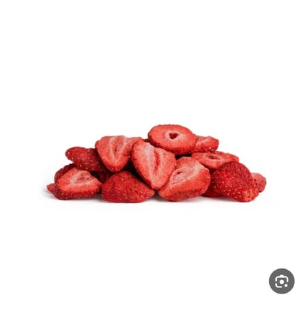 فراولة مجففه 1 كيلو