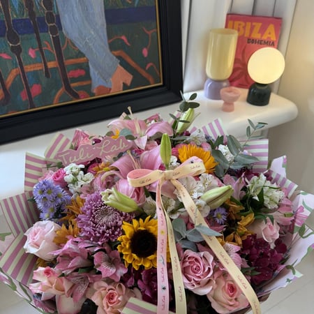 pretty super bouquet