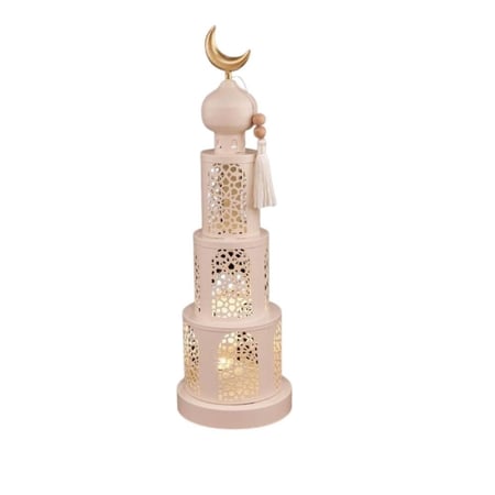فوانيس مضيئة بتصميم أنيق تضيف روح رمضان وجمال خاص لكل زاوية