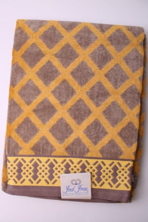 منشفة استحمام - الحجم الوسط- صناعة مصرية