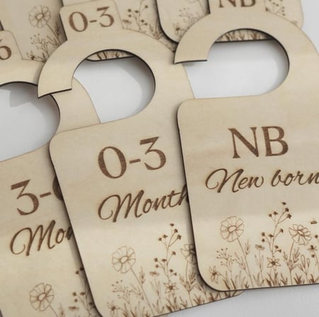 فواصل ملابس الرضع