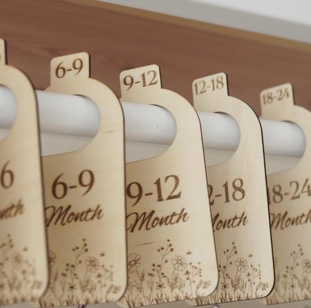 فواصل ملابس الرضع